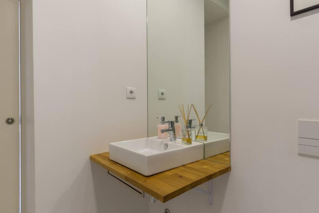 Charming House Music By Unique Hosts Apartment *